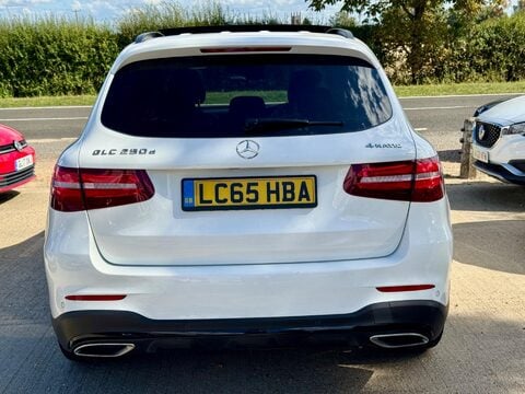 Mercedes-Benz GLC 2.1 GLC250d AMG Line (Premium Plus) G-Tronic 4MATIC Euro 6 (s/s) 5dr 8