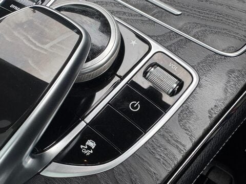 Mercedes-Benz GLC 2.1 GLC220d AMG Line (Premium Plus) G-Tronic+ 4MATIC Euro 6 (s/s) 5dr 52