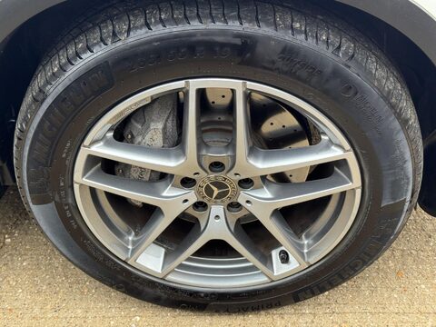 Mercedes-Benz GLC 2.1 GLC220d AMG Line (Premium Plus) G-Tronic+ 4MATIC Euro 6 (s/s) 5dr 71