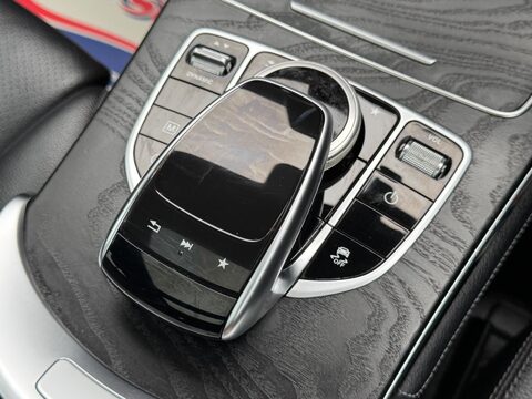 Mercedes-Benz GLC 2.1 GLC220d AMG Line (Premium Plus) G-Tronic+ 4MATIC Euro 6 (s/s) 5dr 48