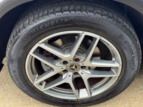 Mercedes-Benz GLC 2.1 GLC220d AMG Line (Premium Plus) G-Tronic+ 4MATIC Euro 6 (s/s) 5dr 72