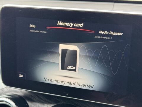 Mercedes-Benz GLC 2.1 GLC220d AMG Line (Premium Plus) G-Tronic+ 4MATIC Euro 6 (s/s) 5dr 27