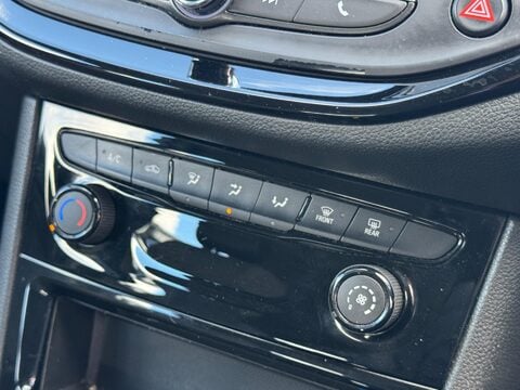 Vauxhall Astra 1.2 Turbo SRi Euro 6 (s/s) 5dr 17