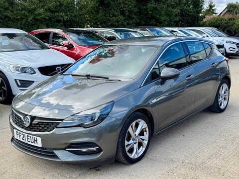 Vauxhall Astra 1.2 Turbo SRi Euro 6 (s/s) 5dr 3