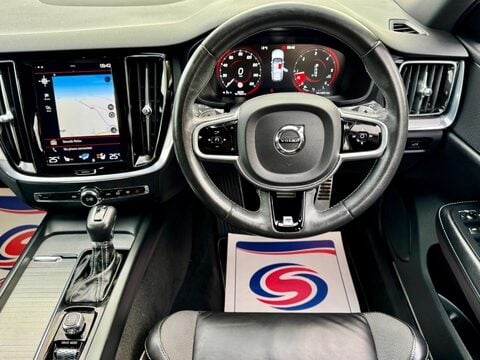 Volvo V60 2.0 D4 R-Design Auto Euro 6 (s/s) 5dr 2