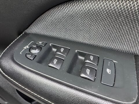 Volvo V60 2.0 D4 R-Design Auto Euro 6 (s/s) 5dr 48