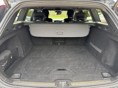 Volvo V60 2.0 D4 R-Design Auto Euro 6 (s/s) 5dr 54