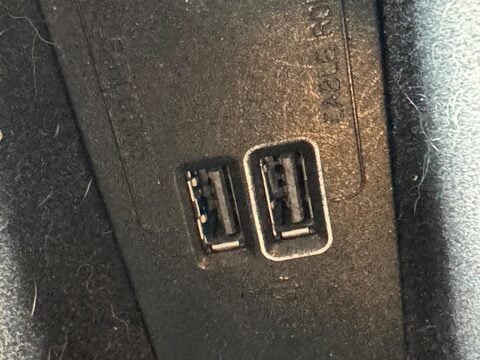 Volvo V60 2.0 D4 R-Design Auto Euro 6 (s/s) 5dr 44