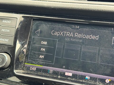 Skoda Fabia 1.0 SE Euro 6 (s/s) 5dr 15