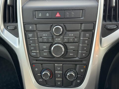 Vauxhall Astra 1.4 16v SRi Euro 5 5dr 5