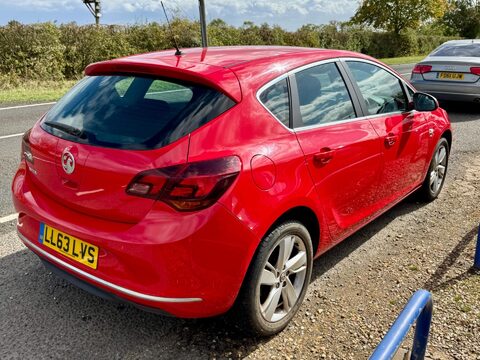Vauxhall Astra 1.4 16v SRi Euro 5 5dr 3