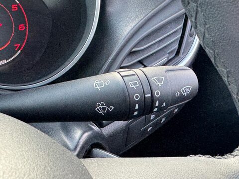 Fiat Tipo 1.6 MultiJetII Lounge Euro 6 (s/s) 5dr 28