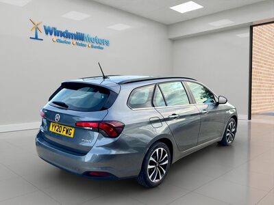 Fiat Tipo 1.6 MultiJetII Lounge Euro 6 (s/s) 5dr