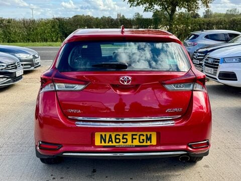 Toyota Auris 1.2 VVT-i Business Edition Euro 6 (s/s) 5dr 8
