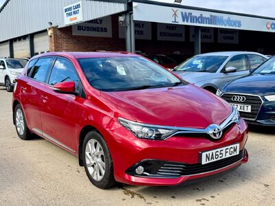 Toyota Auris 1.2 VVT-i Business Edition Euro 6 (s/s) 5dr