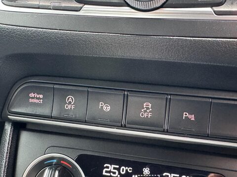 Audi Q3 2.0 TDI S line Edition S Tronic quattro Euro 6 (s/s) 5dr 27