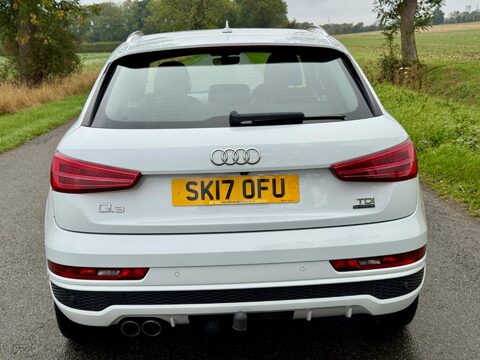Audi Q3 2.0 TDI S line Edition S Tronic quattro Euro 6 (s/s) 5dr 9