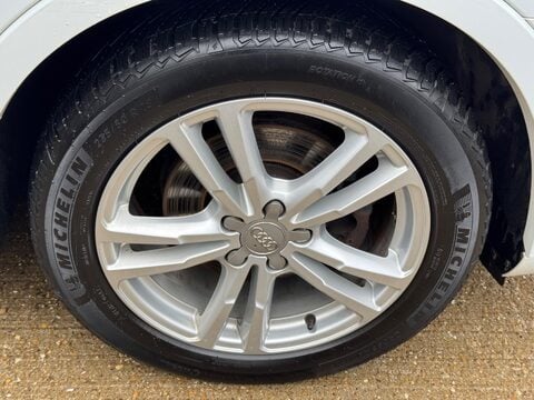 Audi Q3 2.0 TDI S line Edition S Tronic quattro Euro 6 (s/s) 5dr 42