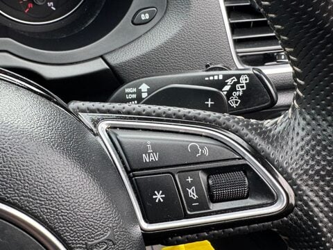 Audi Q3 2.0 TDI S line Edition S Tronic quattro Euro 6 (s/s) 5dr 29