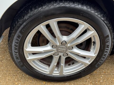 Audi Q3 2.0 TDI S line Edition S Tronic quattro Euro 6 (s/s) 5dr 43