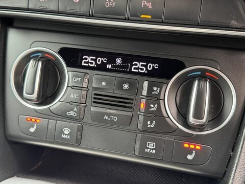 Audi Q3 2.0 TDI S line Edition S Tronic quattro Euro 6 (s/s) 5dr 15