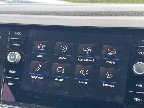 Volkswagen Polo 1.0 TSI SE Euro 6 (s/s) 5dr 12