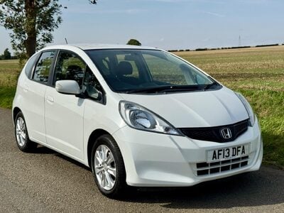 Honda Jazz 1.4 i-VTEC ES CVT Euro 5 5dr