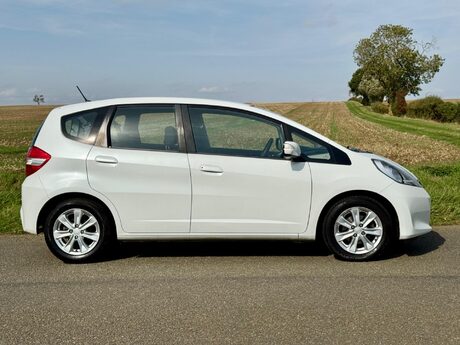 Honda Jazz 1.4 i-VTEC ES CVT Euro 5 5dr