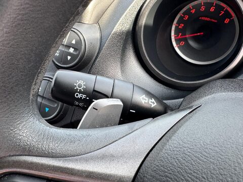 Honda Jazz 1.4 i-VTEC ES CVT Euro 5 5dr 22