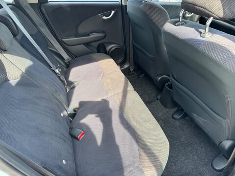 Honda Jazz 1.4 i-VTEC ES CVT Euro 5 5dr 32