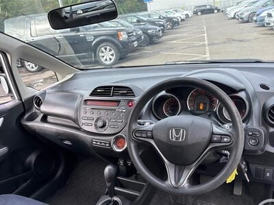 Honda Jazz 1.4 i-VTEC ES CVT Euro 5 5dr