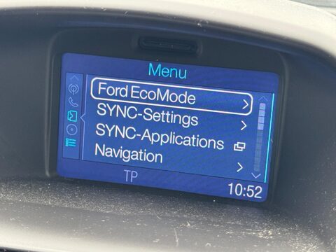 Ford Fiesta 1.0T EcoBoost Titanium Euro 5 (s/s) 5dr 13