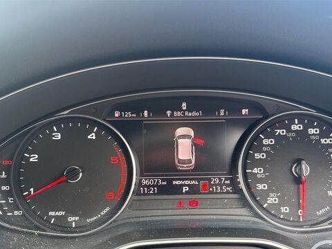 Audi A4 2.0 TDI ultra S line S Tronic Euro 6 (s/s) 5dr 9