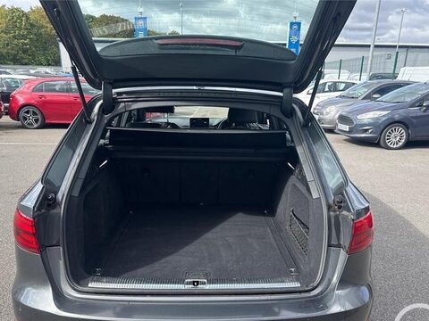 Audi A4 2.0 TDI ultra S line S Tronic Euro 6 (s/s) 5dr 8