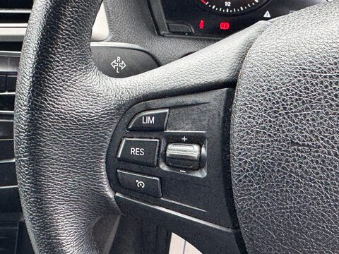 BMW 1 Series 1.5 116d SE Business Euro 6 (s/s) 5dr 34