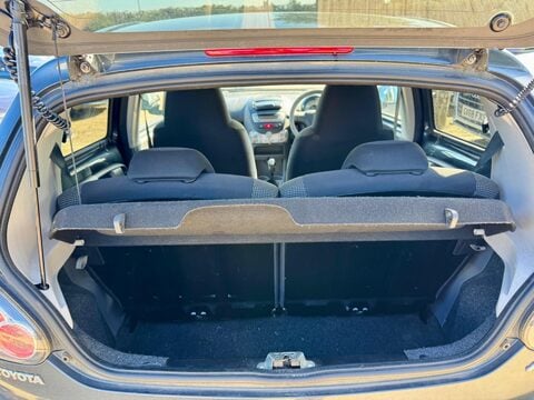Toyota Aygo 1.0 VVT-i Go Euro 5 5dr 15