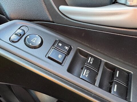 Honda Civic 1.4 i-VTEC SE Euro 5 (s/s) 5dr 24