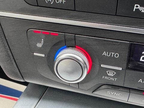 Audi A6 2.0 TDI S line S Tronic quattro Euro 6 (s/s) 5dr 31