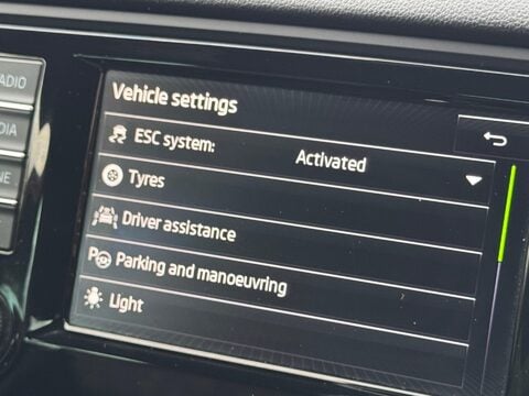 Skoda Octavia 2.0 TDI vRS Euro 6 (s/s) 5dr (SNav) 22