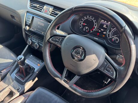 Skoda Octavia 2.0 TDI vRS Euro 6 (s/s) 5dr (SNav)