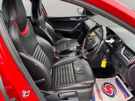 Skoda Octavia 2.0 TDI vRS Euro 6 (s/s) 5dr (SNav)