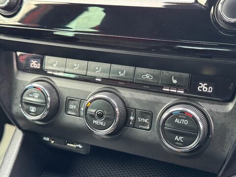 Skoda Octavia 2.0 TDI vRS Euro 6 (s/s) 5dr (SNav) 27