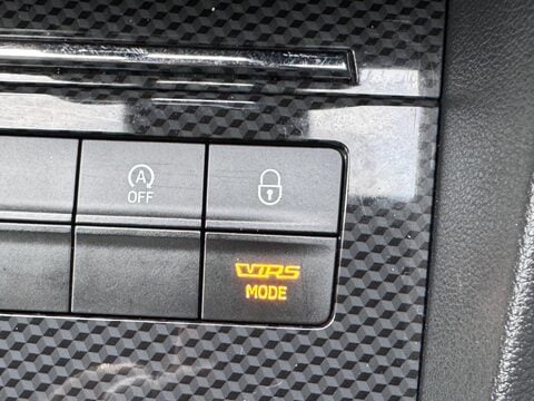 Skoda Octavia 2.0 TDI vRS Euro 6 (s/s) 5dr (SNav) 30