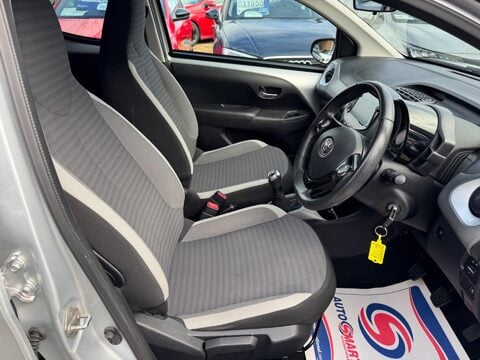 Toyota Aygo 1.0 VVT-i x-trend Euro 6 5dr 12