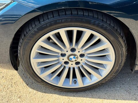 BMW 4 Series 2.0 420d Luxury Auto Euro 6 (s/s) 2dr 64