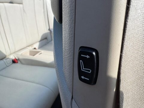 BMW 4 Series 2.0 420d Luxury Auto Euro 6 (s/s) 2dr 52