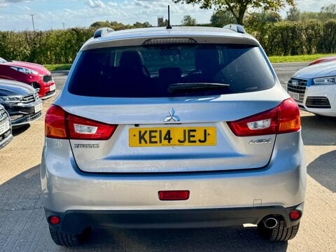 Mitsubishi Asx 2.2 DI-D 4 Auto 4WD Euro 5 (s/s) 5dr 8
