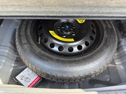 Kia Sportage 1.7 CRDi 3 Euro 6 (s/s) 5dr 37