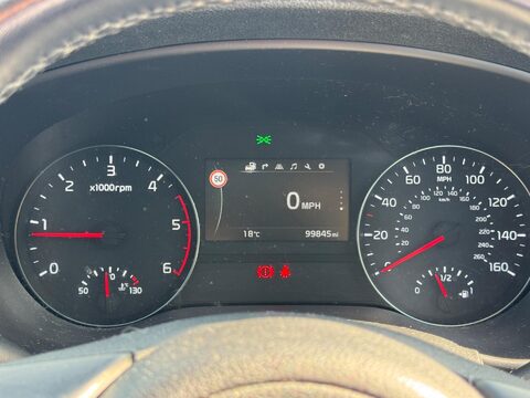 Kia Sportage 1.7 CRDi 3 Euro 6 (s/s) 5dr 35