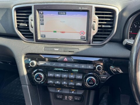 Kia Sportage 1.7 CRDi 3 Euro 6 (s/s) 5dr 11